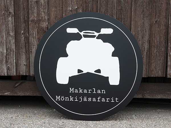 Pyöreä mainoskyltti.